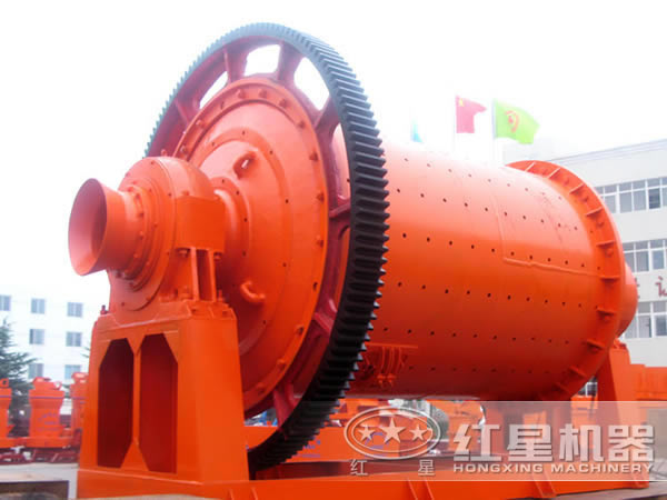 鐵礦球磨機側(cè)面圖 鐵礦球磨機側(cè)面圖