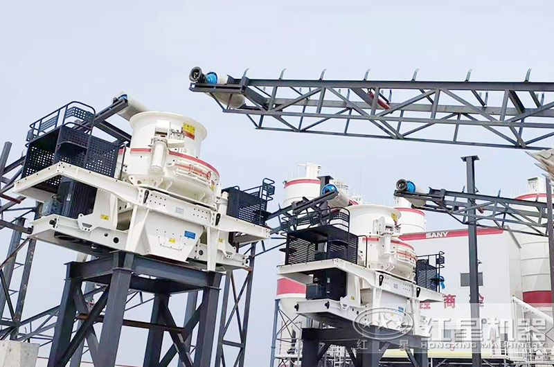 小型制砂機(jī)現(xiàn)場 小型制砂機(jī)現(xiàn)場