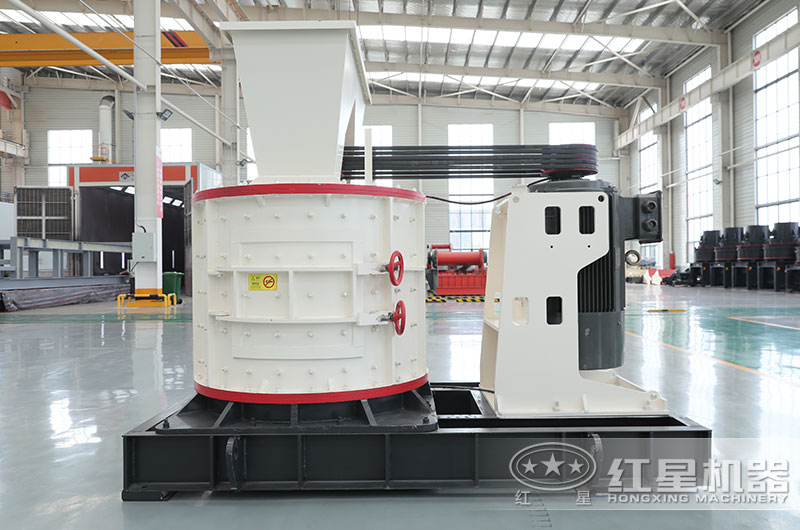 復(fù)合式破碎機圖片 復(fù)合式破碎機圖片