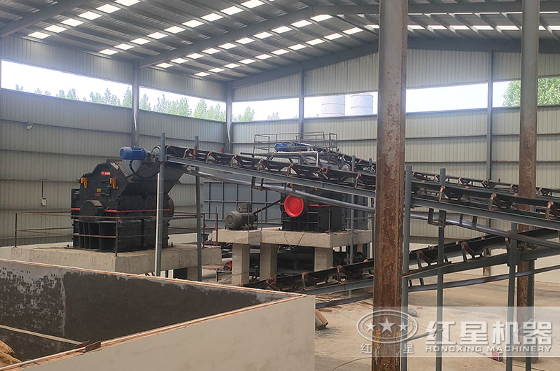 1212破碎機(jī)工作現(xiàn)場(chǎng)圖片 1212破碎機(jī)工作現(xiàn)場(chǎng)圖片