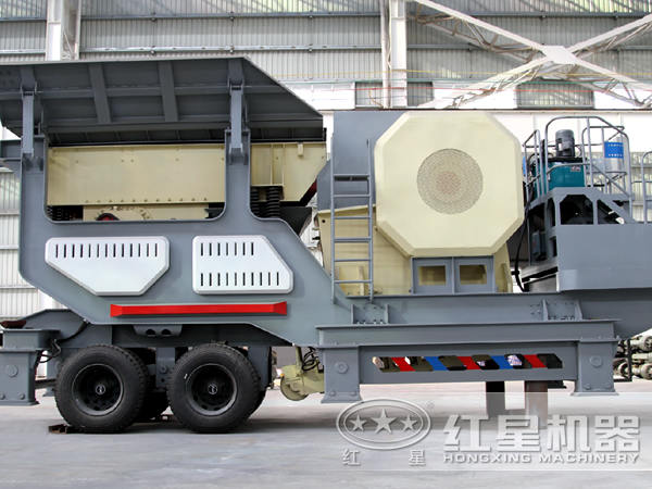 汽車式移動破碎機(jī) 汽車式移動破碎機(jī)