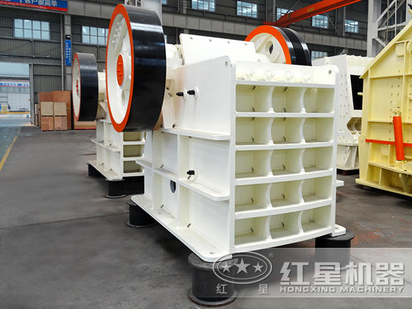 顎式破碎機(jī) 顎式破碎機(jī)