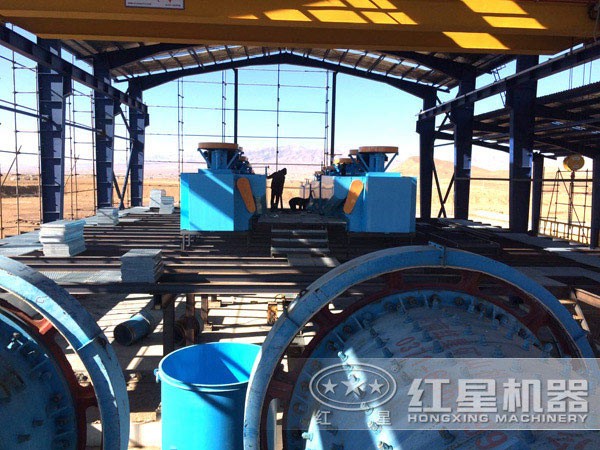 氧化銅浮選作業(yè)現(xiàn)場 氧化銅浮選作業(yè)現(xiàn)場