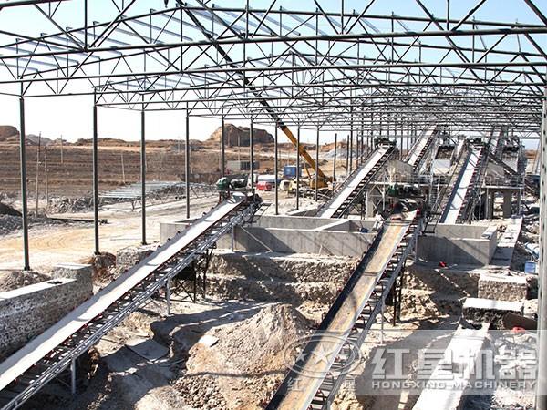 PYD石料圓錐破碎機(jī)在時(shí)產(chǎn)量180噸高品質(zhì)石料生產(chǎn)線中 PYD石料圓錐破碎機(jī)在時(shí)產(chǎn)量180噸高品質(zhì)石料生產(chǎn)線中