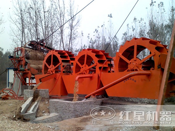紅星洗砂機現(xiàn)場 紅星洗砂機現(xiàn)場