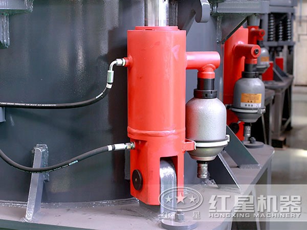 圓錐碎石機細(xì)節(jié)展示