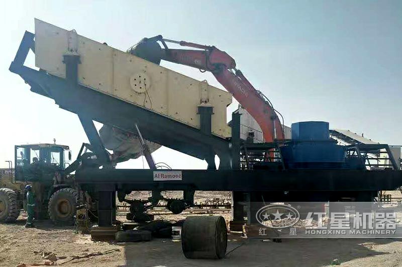 大型鵝卵石流動(dòng)碎沙現(xiàn)場(chǎng) 大型鵝卵石流動(dòng)碎沙現(xiàn)場(chǎng)