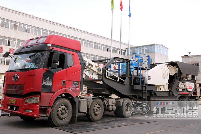 移動石子機(jī)準(zhǔn)備發(fā)貨 移動石子機(jī)準(zhǔn)備發(fā)貨