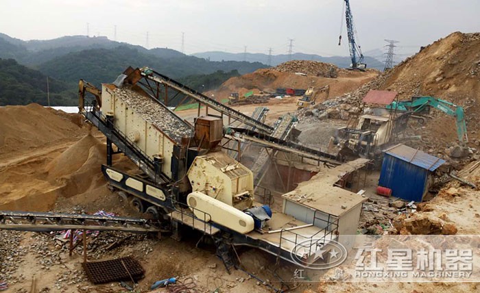 紅星移動石頭破碎站生產(chǎn)現(xiàn)場 紅星移動石頭破碎站生產(chǎn)現(xiàn)場