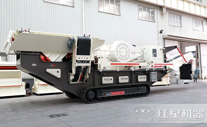 履帶設(shè)計的移動碎石機 履帶設(shè)計的移動碎石機