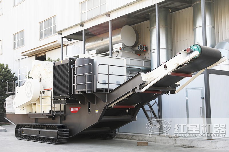 履帶式移動細(xì)碎機(jī)