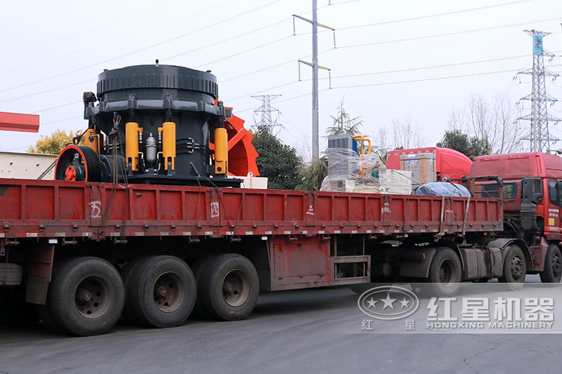 HP300圓錐破碎機(jī)發(fā)貨中。。