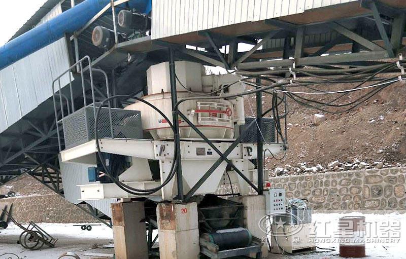 細(xì)碎制砂機(jī)客戶(hù)現(xiàn)場(chǎng)