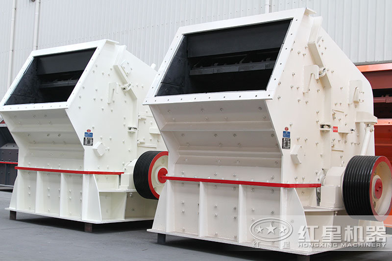 反擊破粒型好，適合對成品規(guī)格要求較高的砂石廠