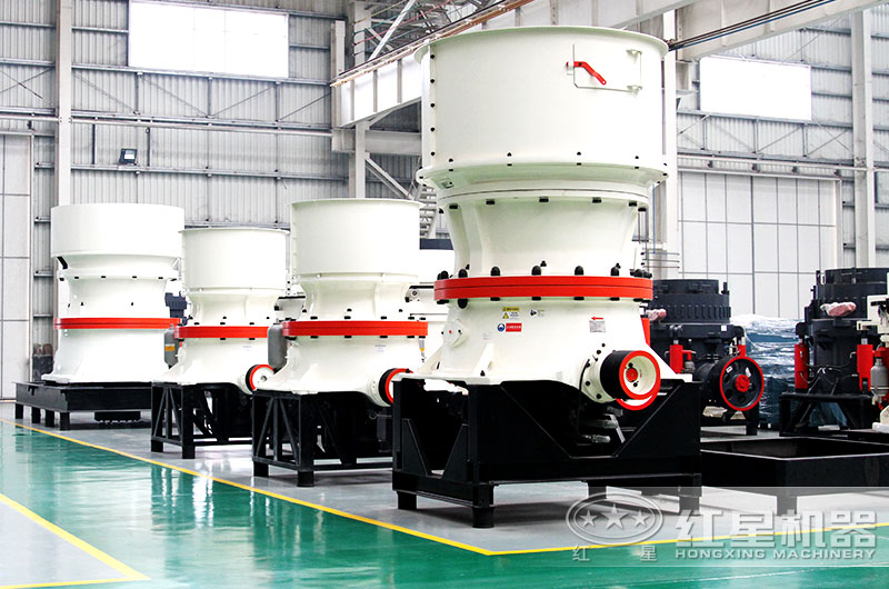 圓錐破的優(yōu)勢是磨損量低，產(chǎn)量大，型號齊全，可現(xiàn)貨下單