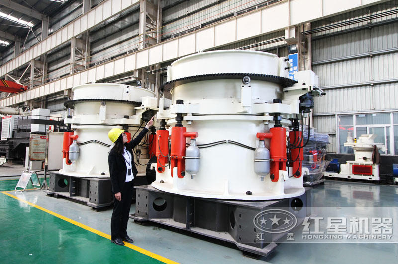 多缸液壓圓錐破碎機(jī)，出料整齊度高