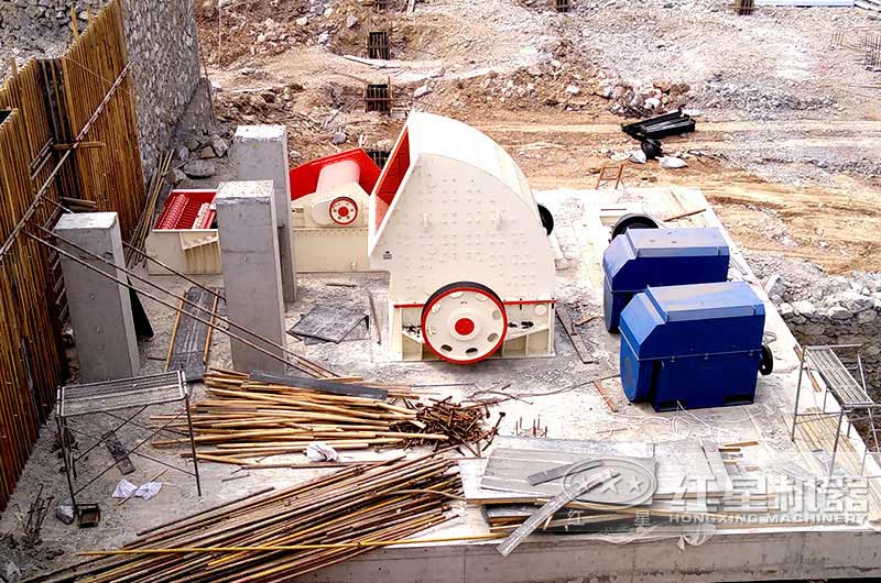 煤矸石粉碎機(jī)設(shè)備多少錢一臺？煤矸石全套設(shè)備有哪些？