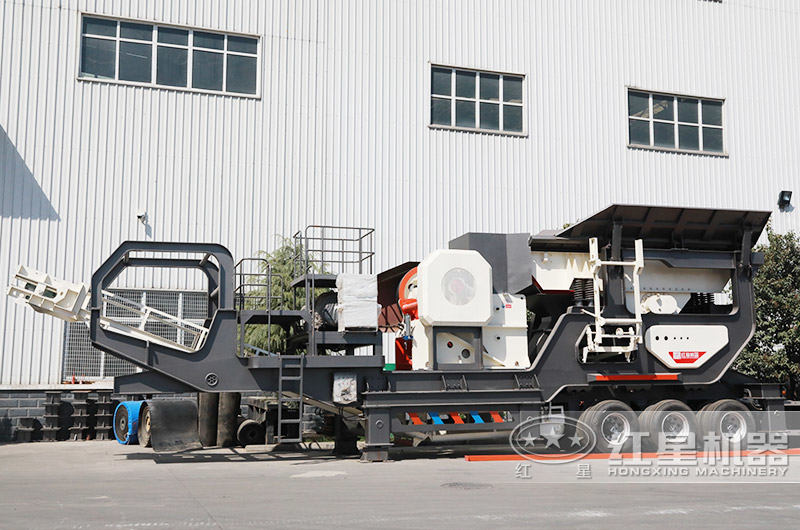 鄂破移動(dòng)式破碎站，粗碎進(jìn)料口大
