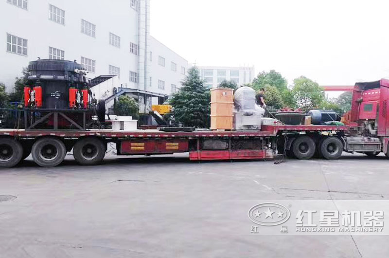 紅星碎石機價格合理，及時發(fā)貨