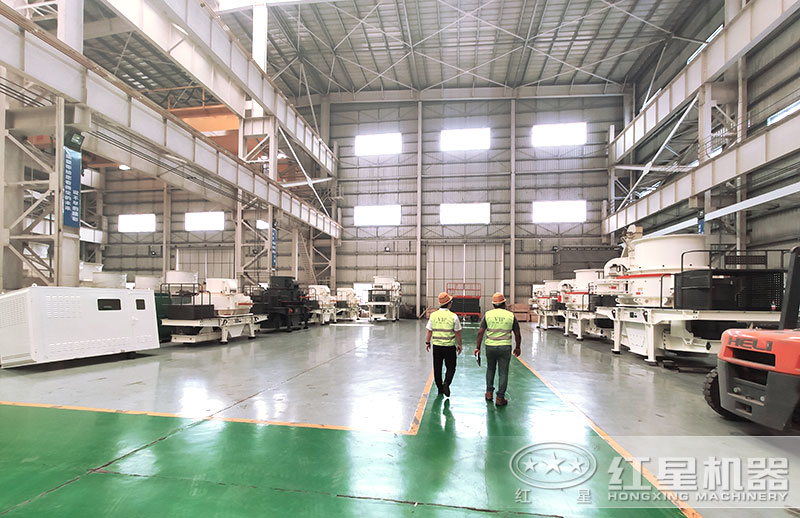 客戶(hù)來(lái)廠(chǎng)選購(gòu)沖擊破